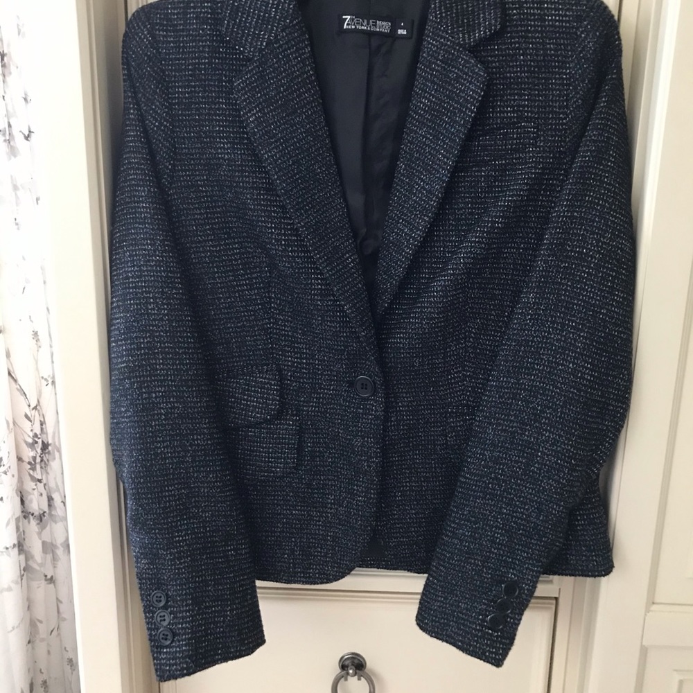 Tweed blazer